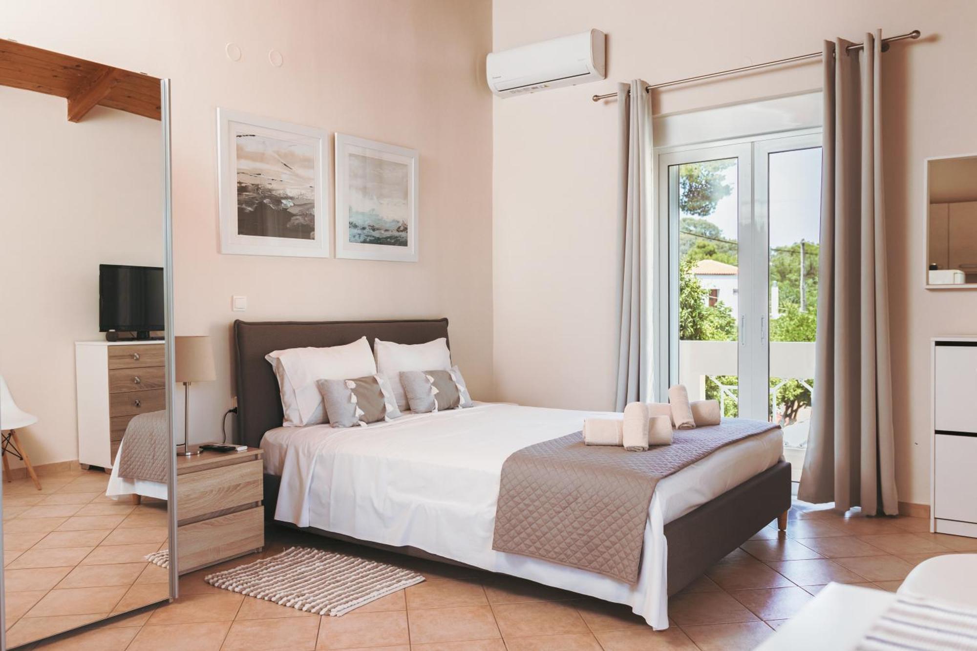 Plakoures Home Kounoupidhianá Exteriör bild